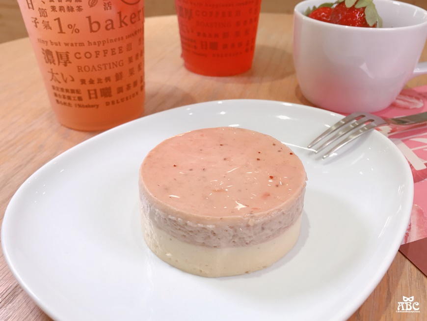 台中甜點美食1%bakery乳酪蛋糕台中黎明草莓季限定