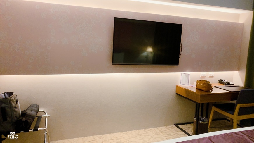 台中住宿推薦愛麗絲國際大飯店有停車位交通方便