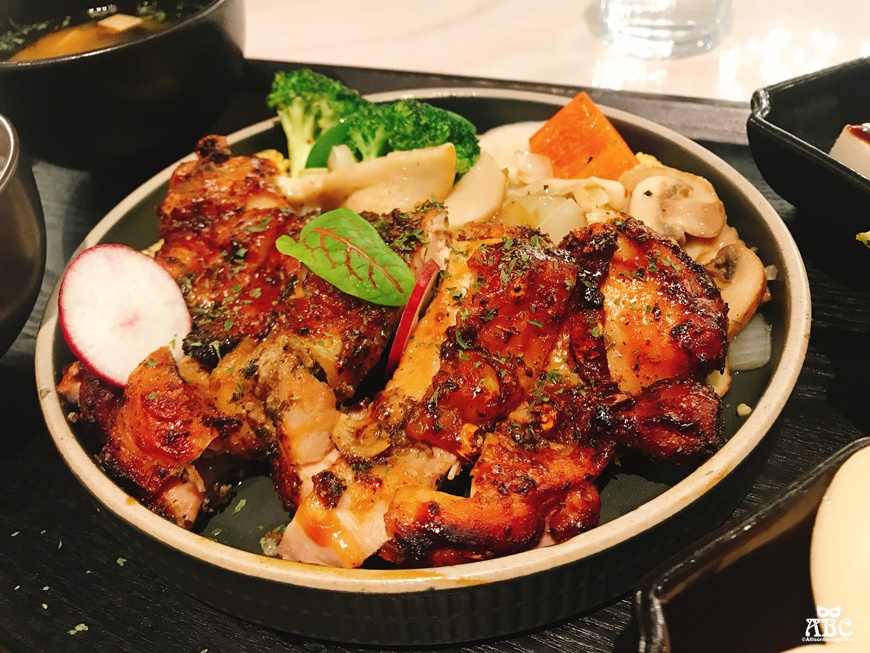 法覓咖啡館 三杯醬涮雞腿排