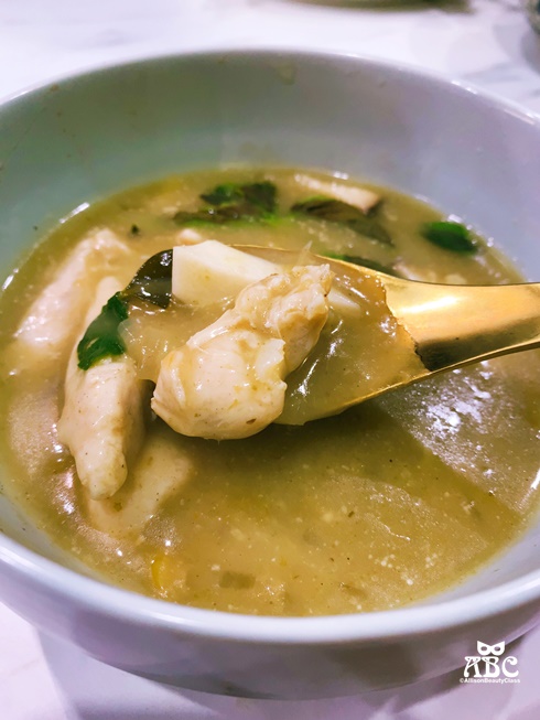 新竹巨城附近平價美食芭芭食堂Baba Kitchen雲南泰式料理
