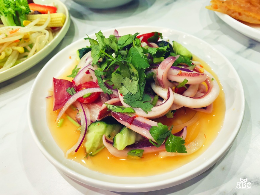 新竹巨城附近平價美食芭芭食堂Baba Kitchen雲南泰式料理
