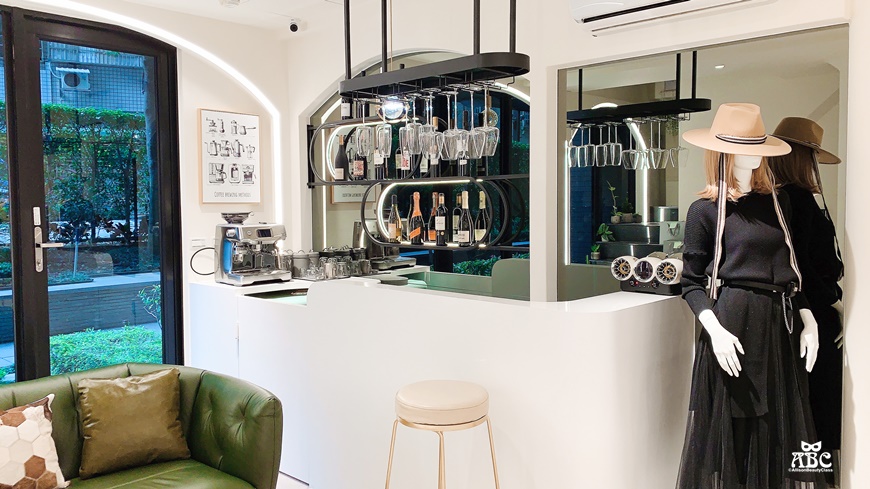 桃園逛街服飾店買衣服Carro卡蘿玩穿搭