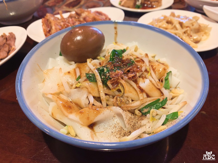 新竹美食推薦珈賀食堂古早味傳統豬腳飯