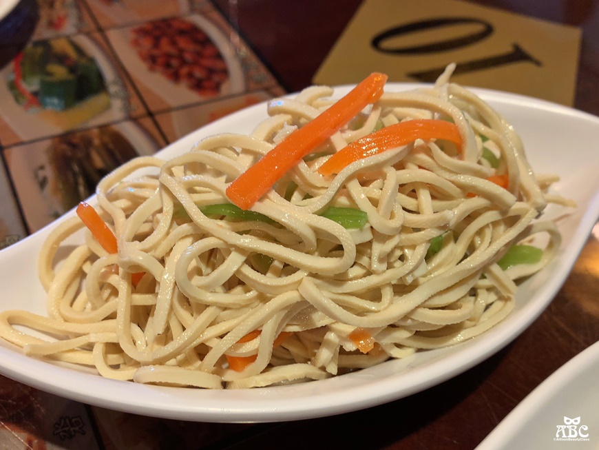 新竹美食推薦珈賀食堂古早味傳統豬腳飯