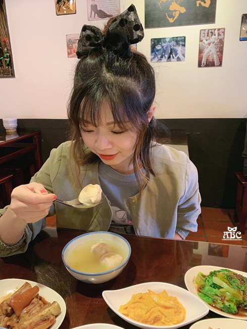 新竹美食推薦珈賀食堂古早味傳統豬腳飯