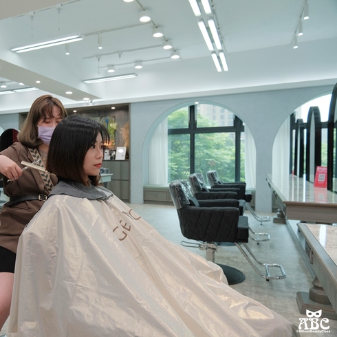 Genic竹北首席店|新竹剪髮染髮評價推薦|設計師Nini