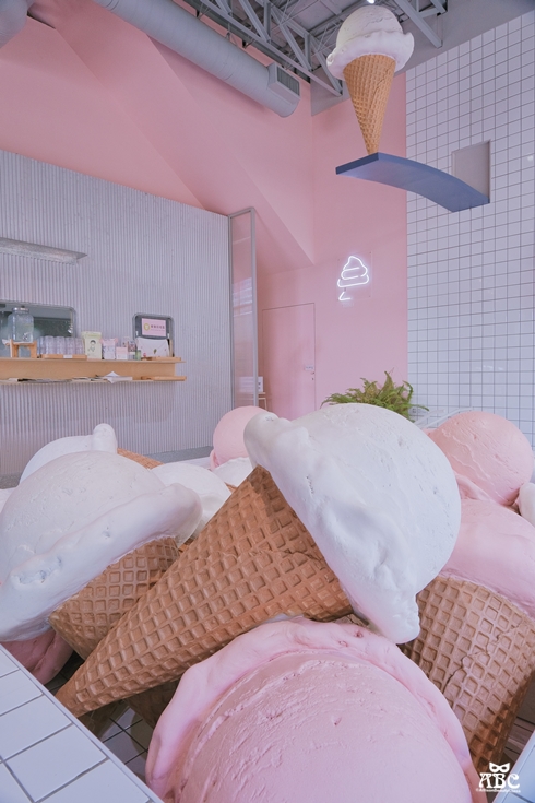 草悟道文旅|台中旅遊住宿推薦|勤美商圈親子商務住宿綠園道