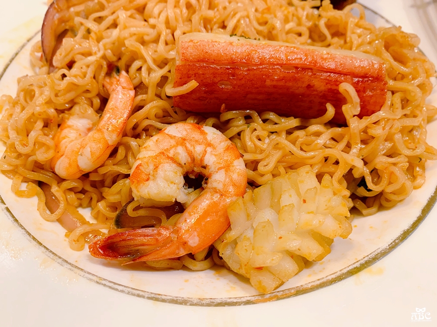 泰貓了Thai Cafe|新竹美食|平價泰式料理|新竹餐廳聚餐