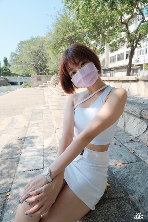 Reebok|ROYAL BRIDGE 4|小白鞋|復古經典鞋款穿搭分享