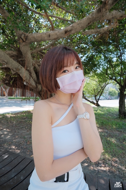 Reebok|ROYAL BRIDGE 4|小白鞋|復古經典鞋款穿搭分享