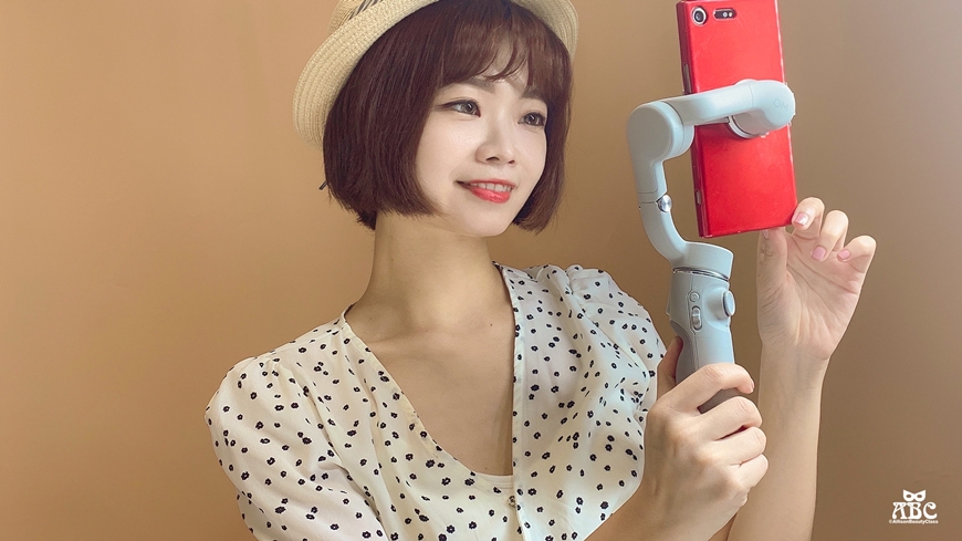 DJI OM 5 伸縮折疊式手機三軸穩定器|手機錄影APP推薦|開箱評價分享
