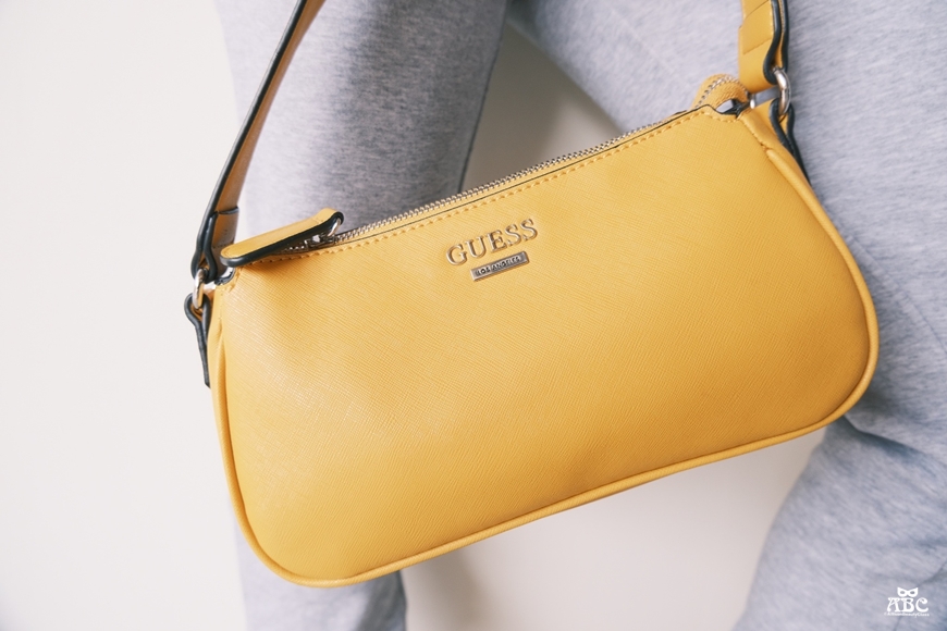 GUESS女裝|帽T穿搭|秋裝冬裝|休閒時尚穿搭分享