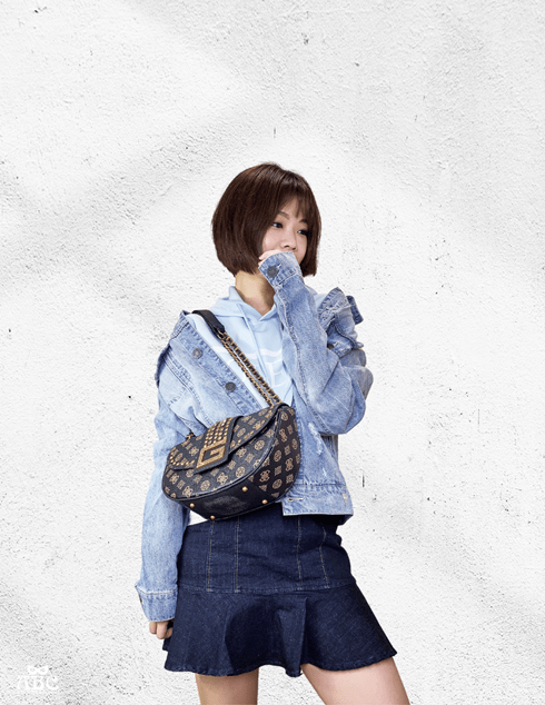 GUESS女裝|帽T穿搭|秋裝冬裝|休閒時尚穿搭分享