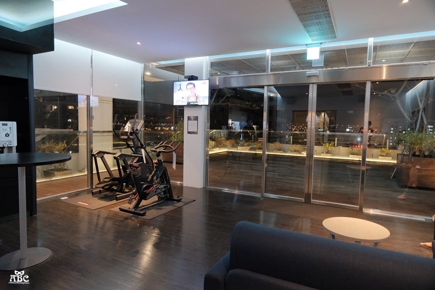 Hotel7福星旅店|台中逢甲住宿推薦|樓中樓雙人房|台中旅遊