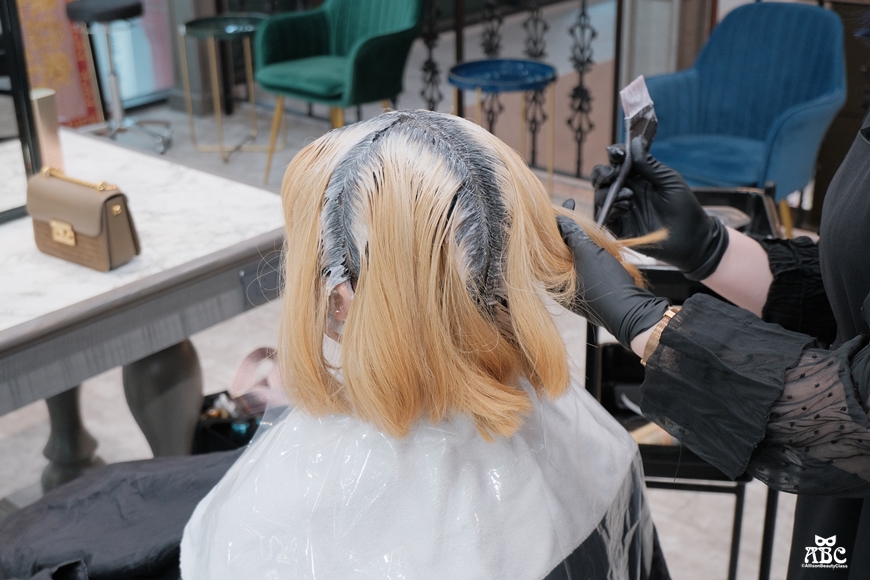 GENIC竹北首席店|燕麥奶灰棕|染髮|漂髮|奶灰色|霧面奶茶色
