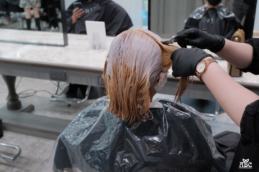 GENIC竹北首席店|燕麥奶灰棕|染髮|漂髮|奶灰色|霧面奶茶色
