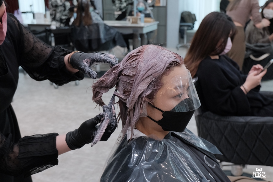 GENIC竹北首席店|燕麥奶灰棕|染髮|漂髮|奶灰色|霧面奶茶色
