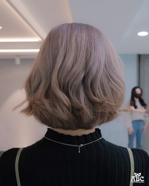 GENIC竹北首席店|燕麥奶灰棕|染髮|漂髮|奶灰色|霧面奶茶色
