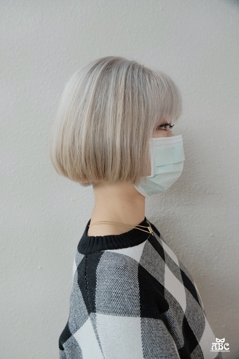 GENIC台中漢克娜娜店|香檳白金髮色|奶茶灰棕|混血髮色|煙燻拿鐵|韓星女團太妍LISA髮色