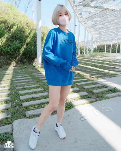 NCAA|NIKE|情侶裝|情侶鞋服|風衣外套|Nike Air Max