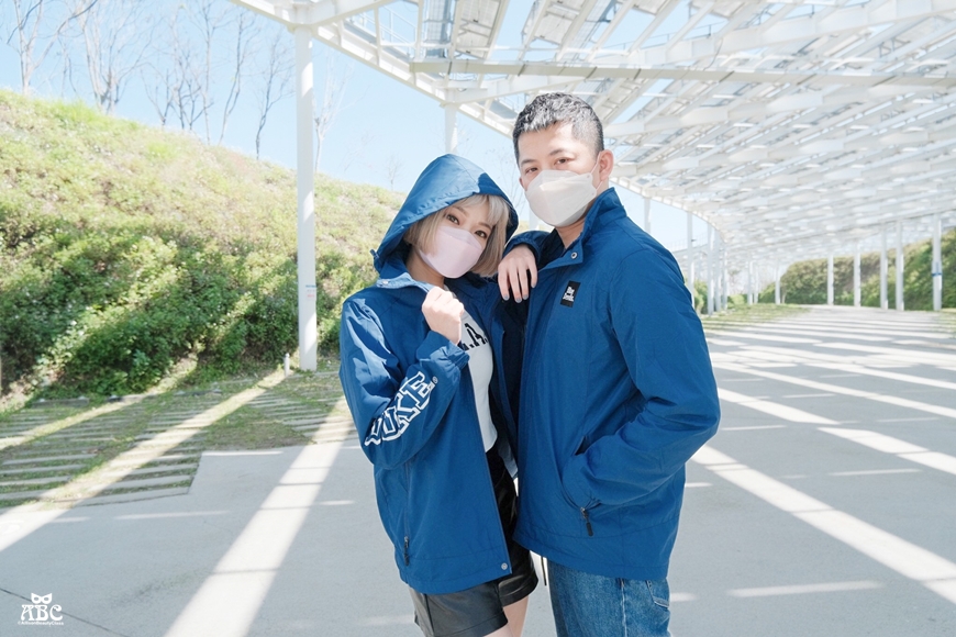 NCAA|NIKE|情侶裝|情侶鞋服|風衣外套|Nike Air Max