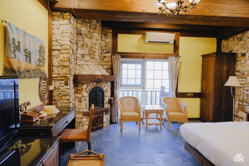 清境普羅旺斯玫瑰莊園|偽出國南法風格民宿|南投旅遊景點行程