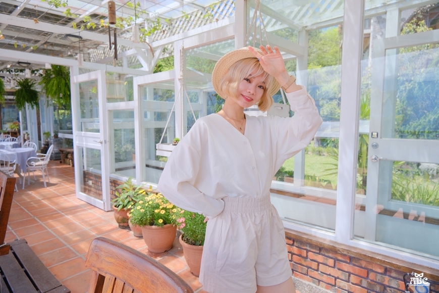 襯衫穿搭|春夏春搭|透視|綁帶襯衫外套|小外套|防曬