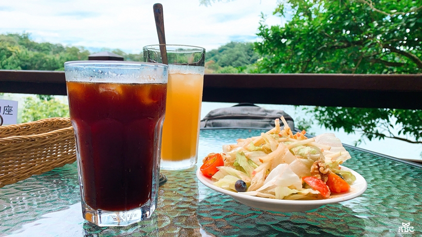 沙湖壢咖啡館漣漪書屋|新竹寶山|寶山水庫|新竹美食景點打卡咖啡廳