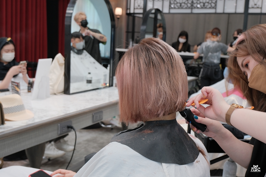 竹北髮廊|GENIC竹北首席店|玫瑰珊瑚|粉紅棕|漂髮|韓國女團髮色