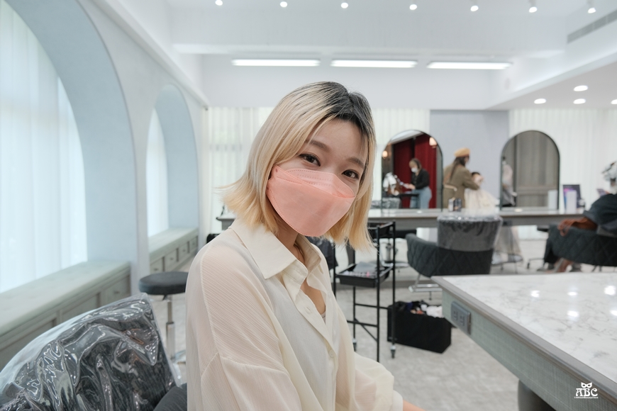 竹北髮廊|GENIC竹北首席店|玫瑰珊瑚|粉紅棕|漂髮|韓國女團髮色