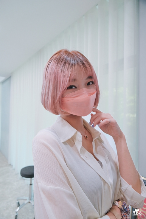 竹北髮廊|GENIC竹北首席店|玫瑰珊瑚|粉紅棕|漂髮|韓國女團髮色