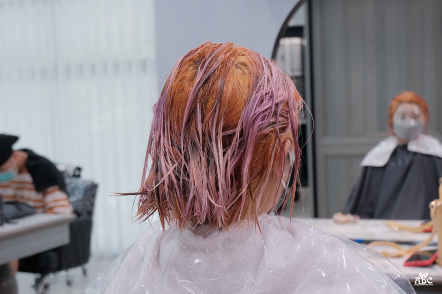 竹北髮廊GENIC評價價位剪髮染髮|粉紫色特殊色漂髮粉霧色仙女髮色韓系