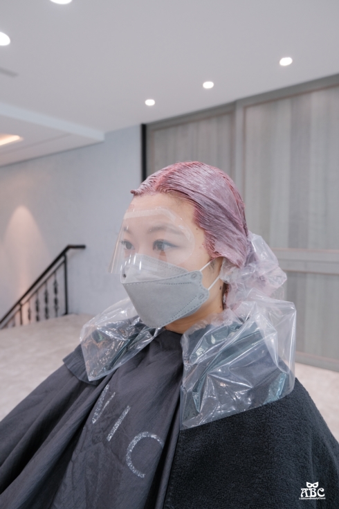 竹北髮廊GENIC評價價位剪髮染髮|粉紫色特殊色漂髮粉霧色仙女髮色韓系