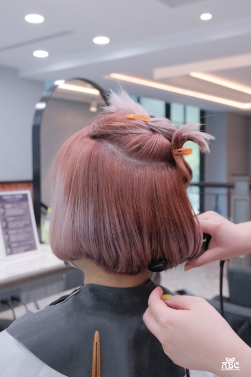 竹北髮廊GENIC評價價位剪髮染髮|粉紫色特殊色漂髮粉霧色仙女髮色韓系