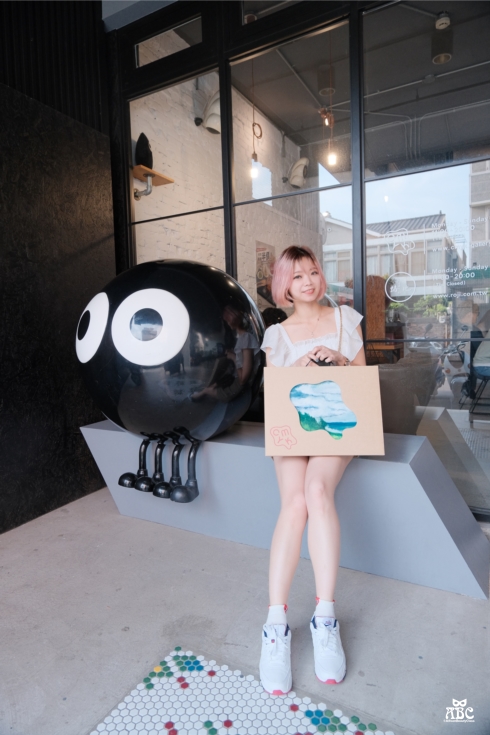 CMYK GALLERY|台中畫室|自助畫室|手作課|台中室內景點|IG打卡熱點
