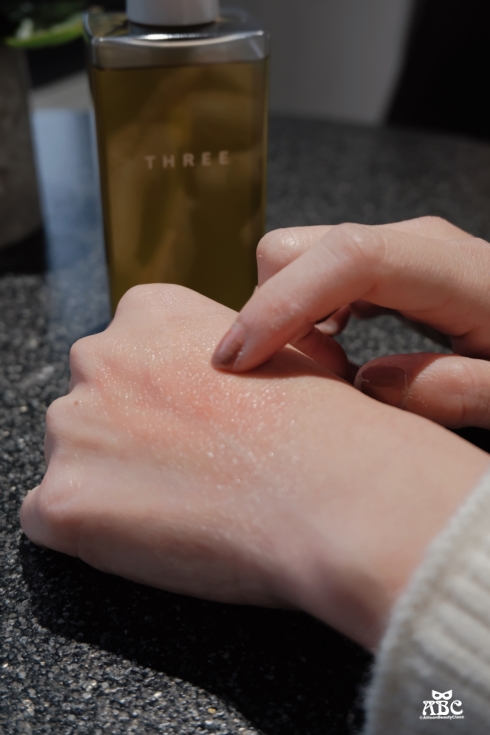 THREE平衡潔膚油N|明星商品全新|卸妝油|快速卸妝|評價|推薦好用