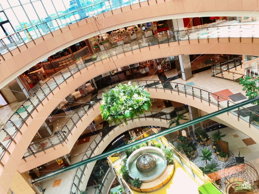 大江國際購物中心|桃園青埔一日遊親子景點|折扣優惠|室內網美景點|桃園美食餐廳