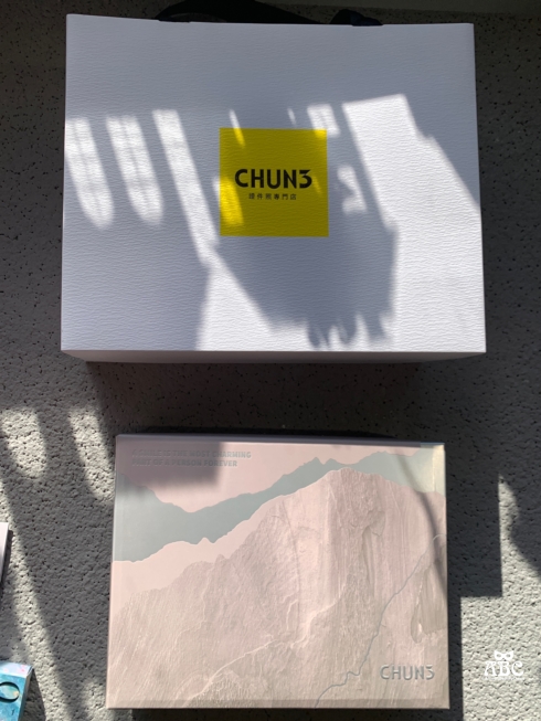 春山相館台北形象店|證件照專門店含妝髮服務最快當日取件|韓式證件照|台北證件照|照相館|形象照