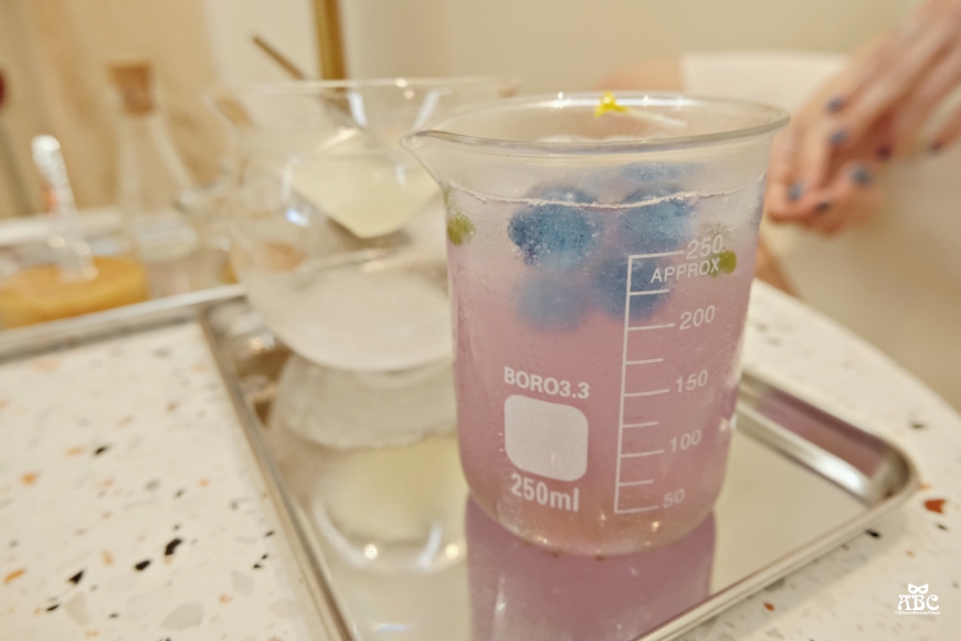 255LAB café｜二五五實驗所|CV甜點聯名|盤式甜點|創意咖啡|台中咖啡廳甜點