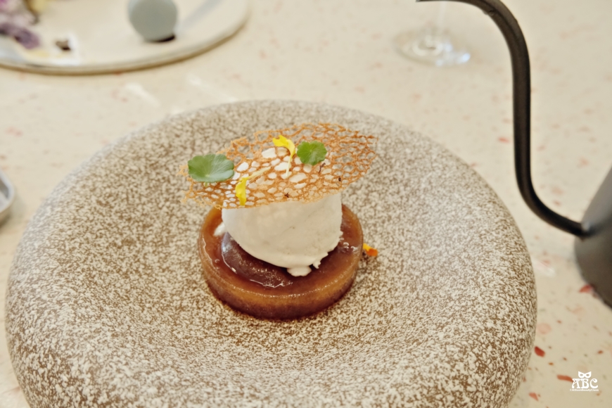 255LAB café｜二五五實驗所|CV甜點聯名|盤式甜點|創意咖啡|台中咖啡廳甜點