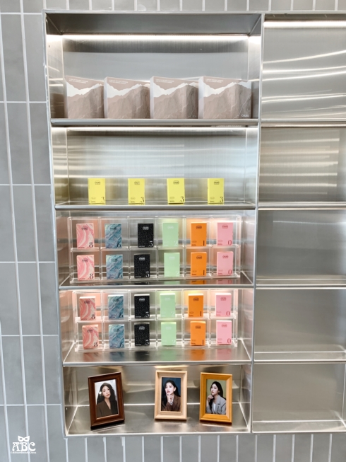 春山相館台北形象店|證件照專門店含妝髮服務最快當日取件|韓式證件照|台北證件照|照相館|形象照