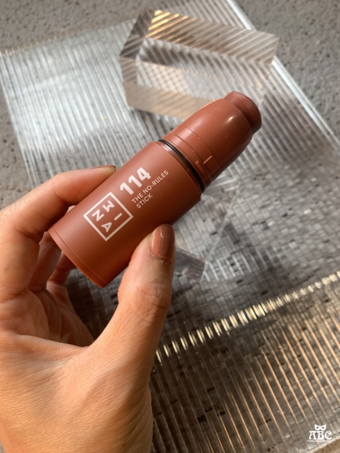 3INA西班牙彩妝|114紅烏龍系列唇彩開箱|唇頰棒|唇釉|唇蜜|唇膏試色