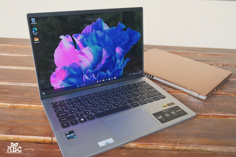 Acer宏碁Swift_Go_SFG14-71-575H_14吋OLED輕薄筆電|開箱|長時間外出使用筆電推薦