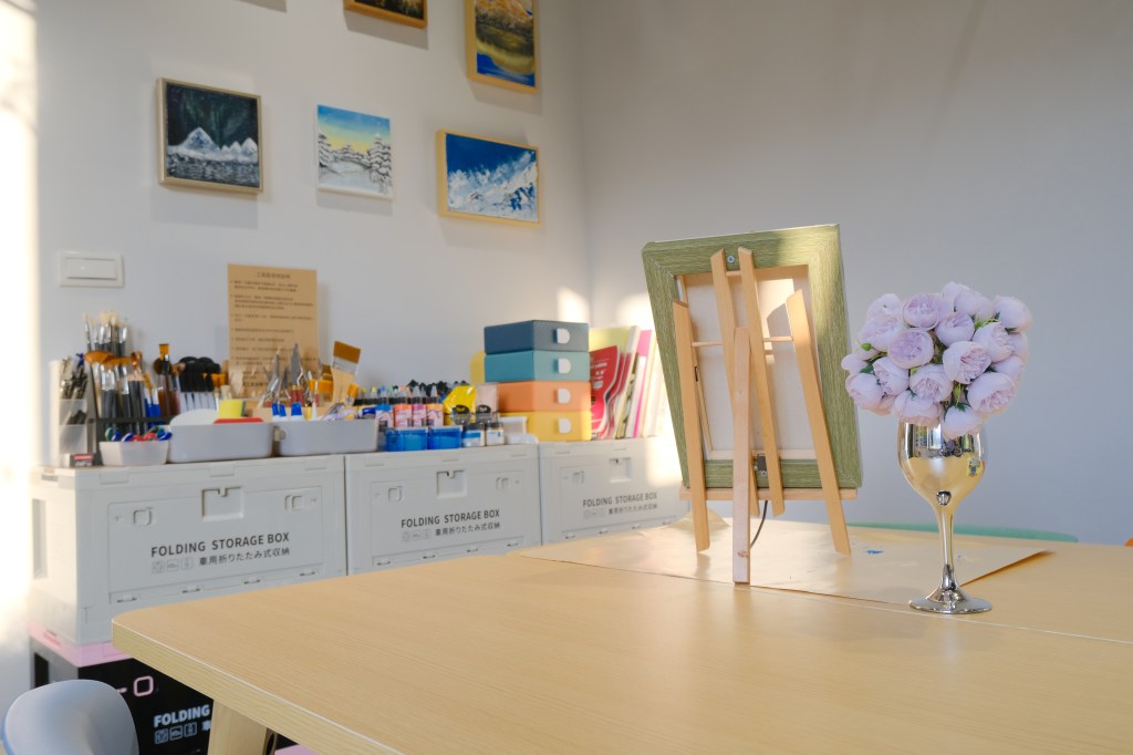 手作課程畫畫體驗老師|企業內訓|團體活動|飯店手作課程|畫畫課|肌理畫|壓克力畫