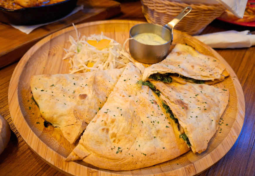 竹北聚餐美食|ABV Bar & Kitchen加勒比海餐酒館竹北旗艦店|ABV十週年優惠|新竹旅遊|新竹餐廳推薦|新竹必吃