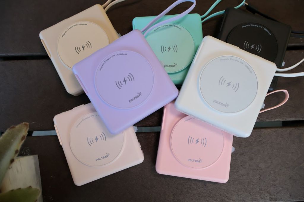 POLYBATT行動電源10000mAh|27W超溫控|SUPER7-22W多合一|行動電源可上飛機|自帶充電線自帶插頭|磁吸快充